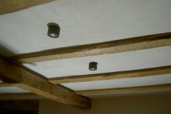 plafond plâtre rustique